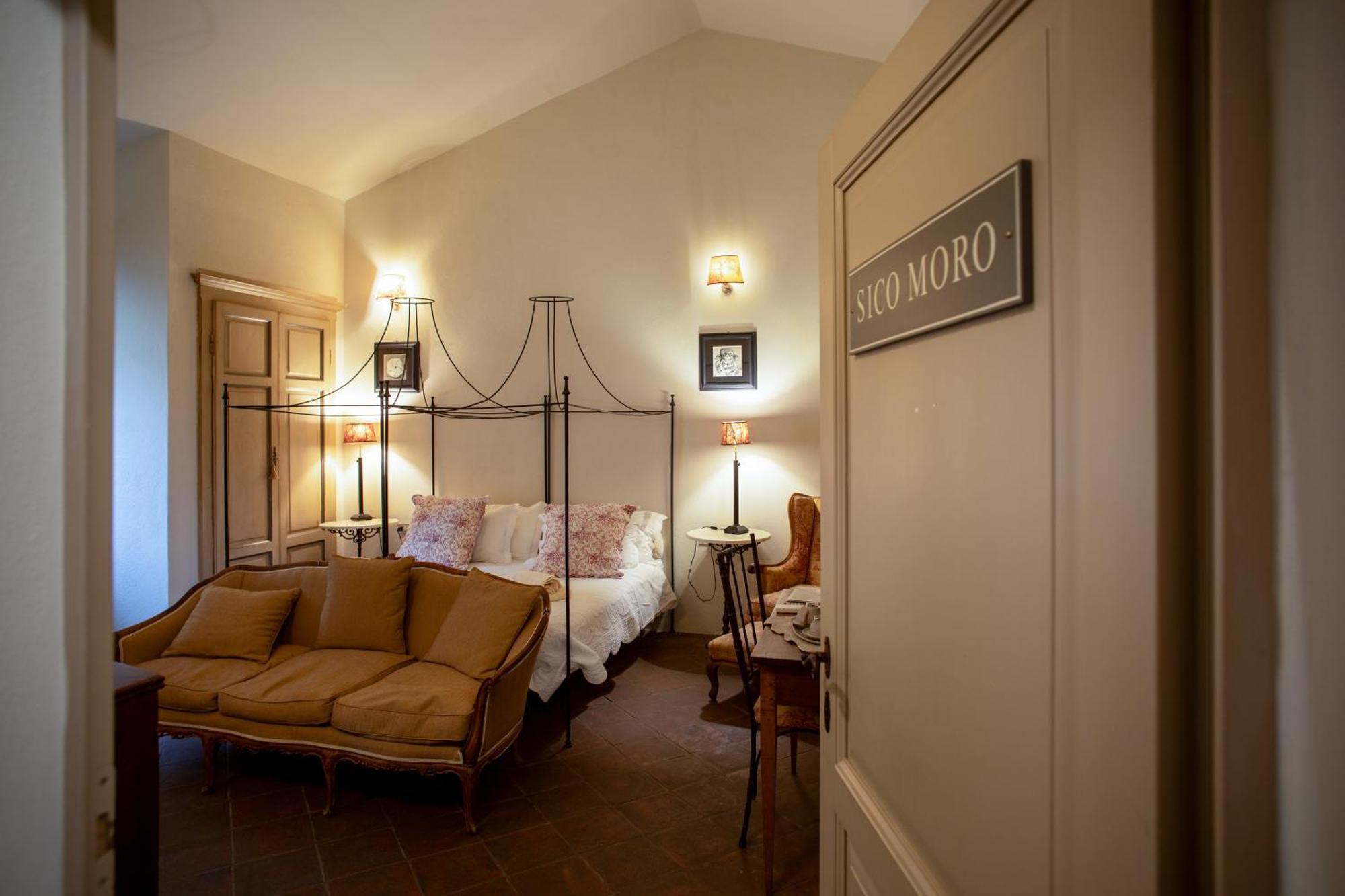 La Locanda Di Villa Toscana 비보나 외부 사진
