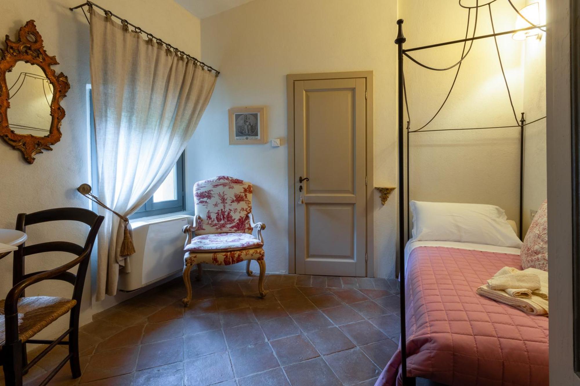 La Locanda Di Villa Toscana 비보나 외부 사진