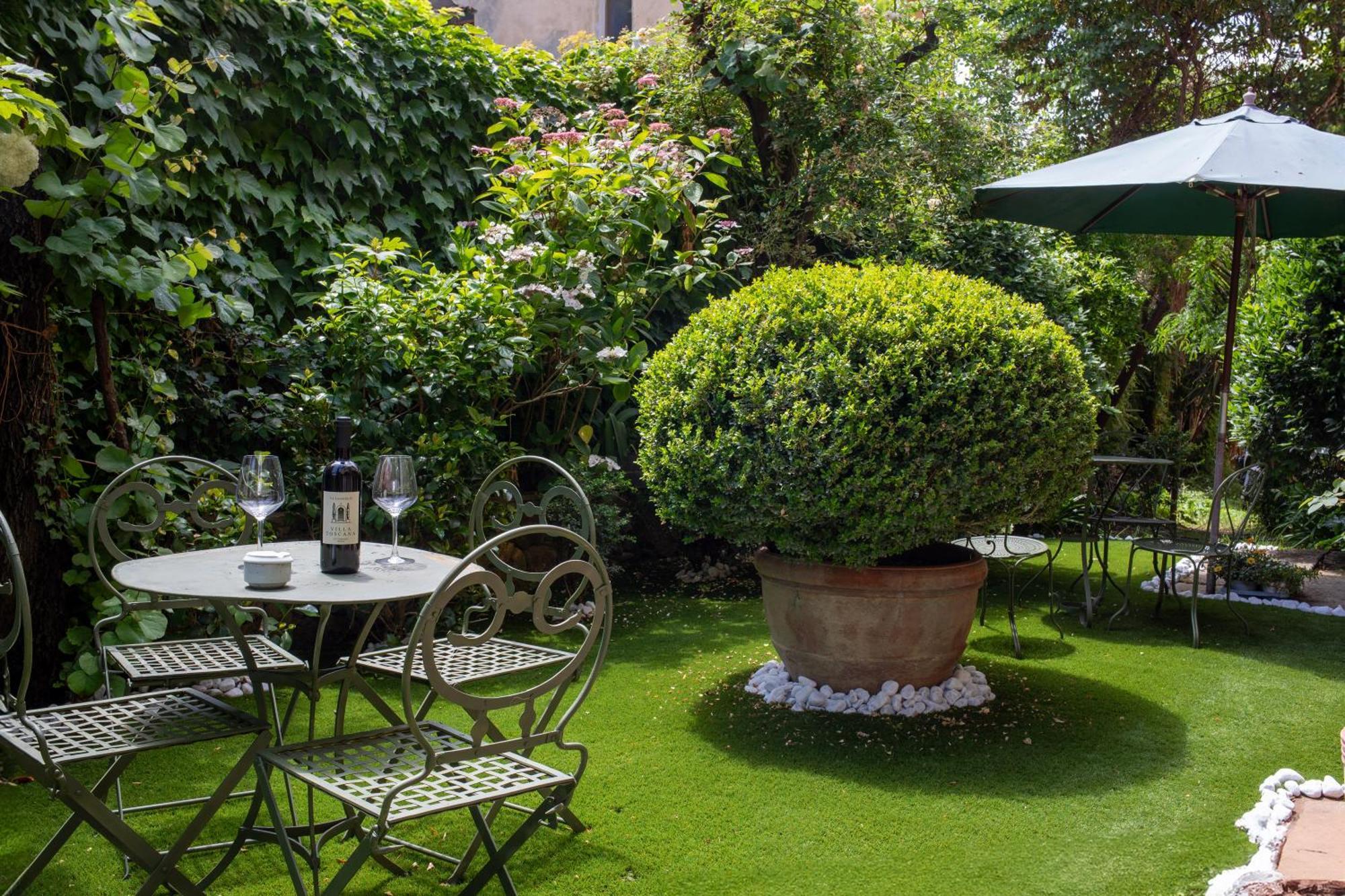 La Locanda Di Villa Toscana 비보나 외부 사진