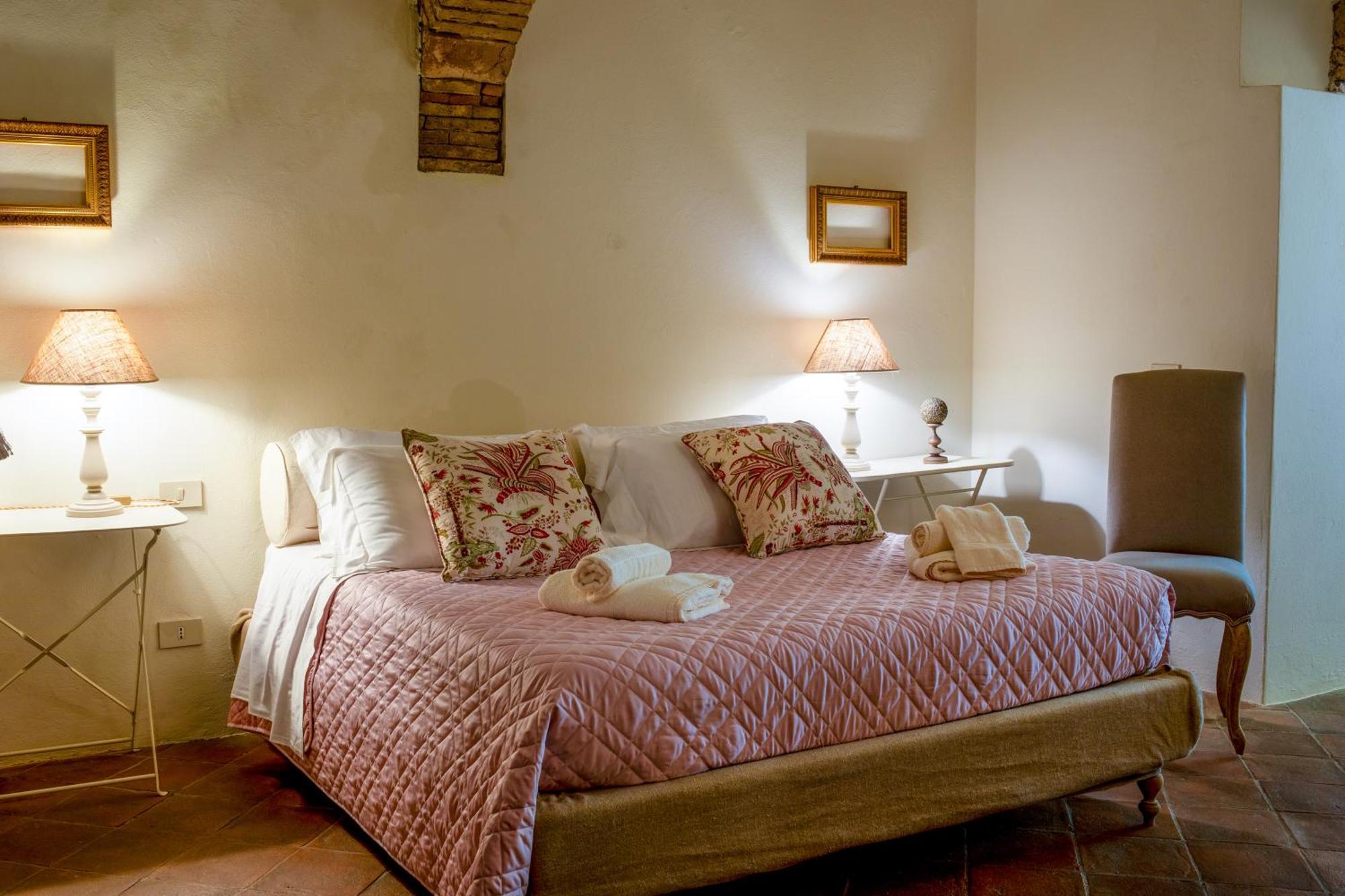 La Locanda Di Villa Toscana 비보나 외부 사진